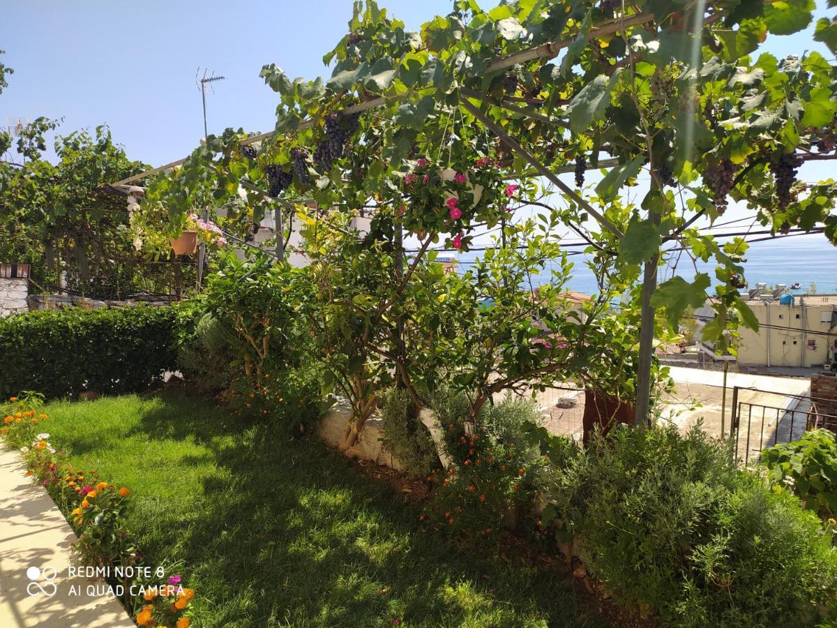 Brb Rooms Himarë Exterior foto