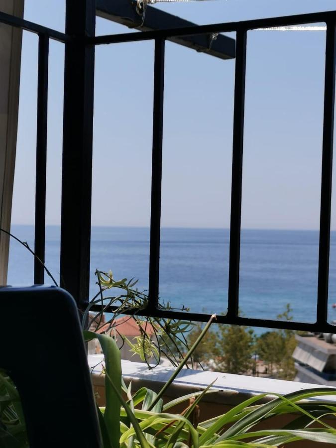 Brb Rooms Himarë Exterior foto
