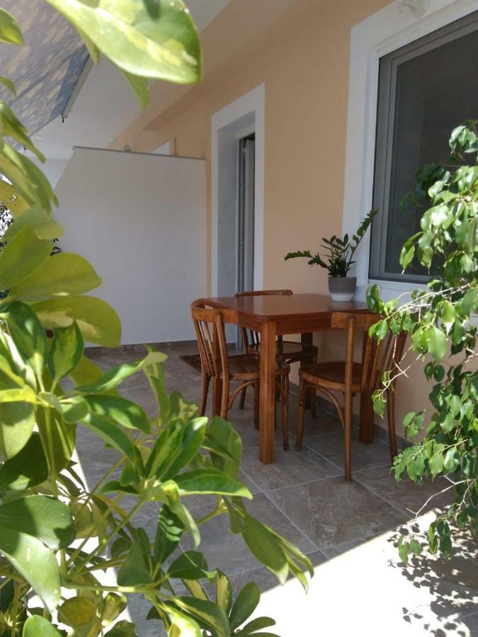 Brb Rooms Himarë Exterior foto